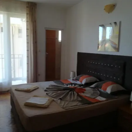 Stenli 2* Πριμόρσκο