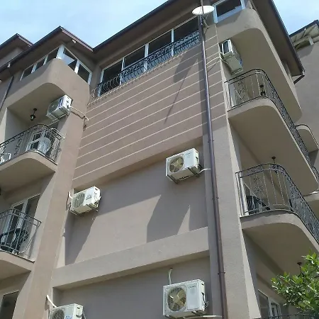 Stenli 2* Πριμόρσκο