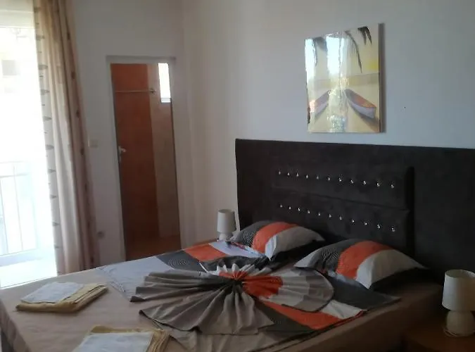 Πανσιόν Stenli Πριμόρσκο