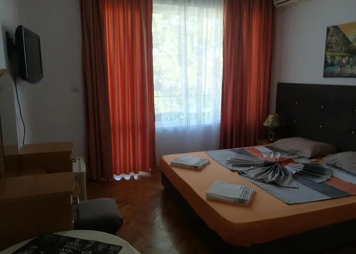 Πανσιόν Stenli 2*