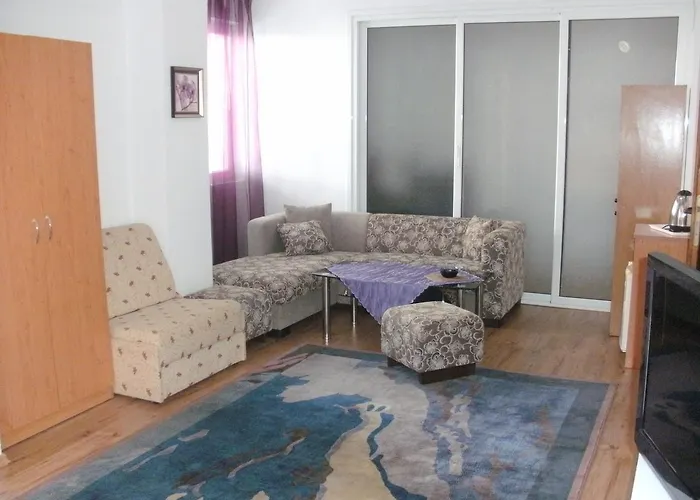 Stenli Πανσιόν Πριμόρσκο