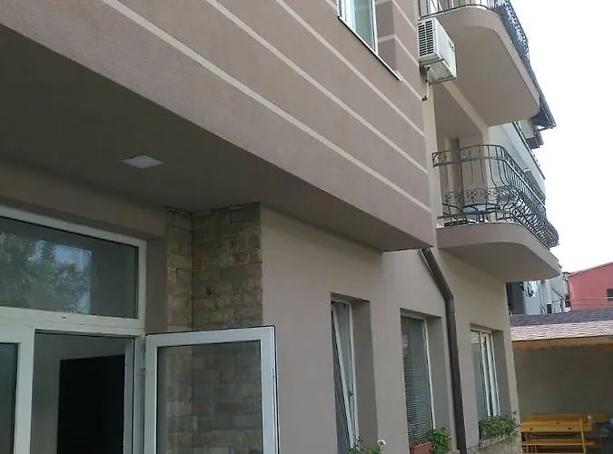 Πανσιόν Stenli