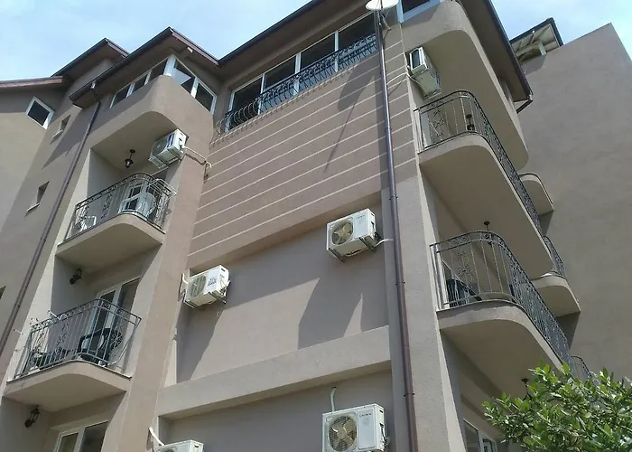 Stenli 2* Πριμόρσκο